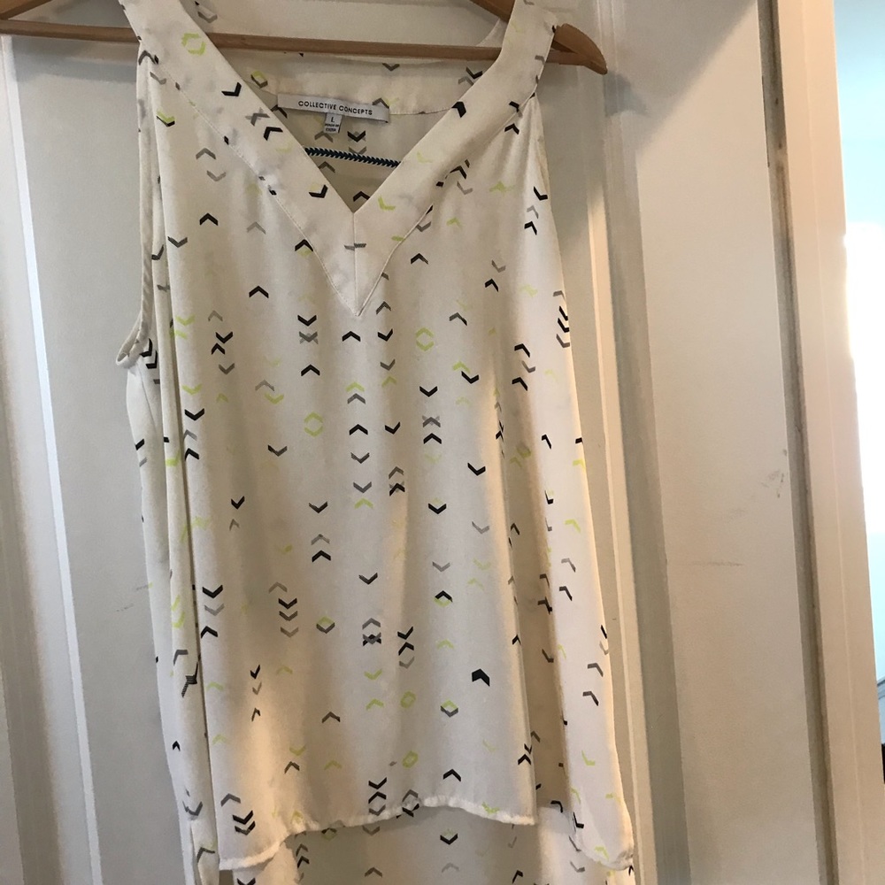 Collective Concepts White Print Blouse